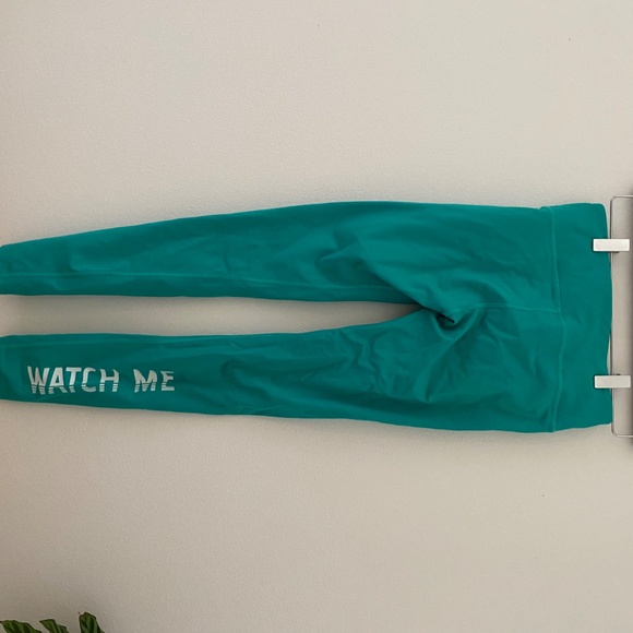 Fabletics Bright teal leggings - Picture 2 of 2